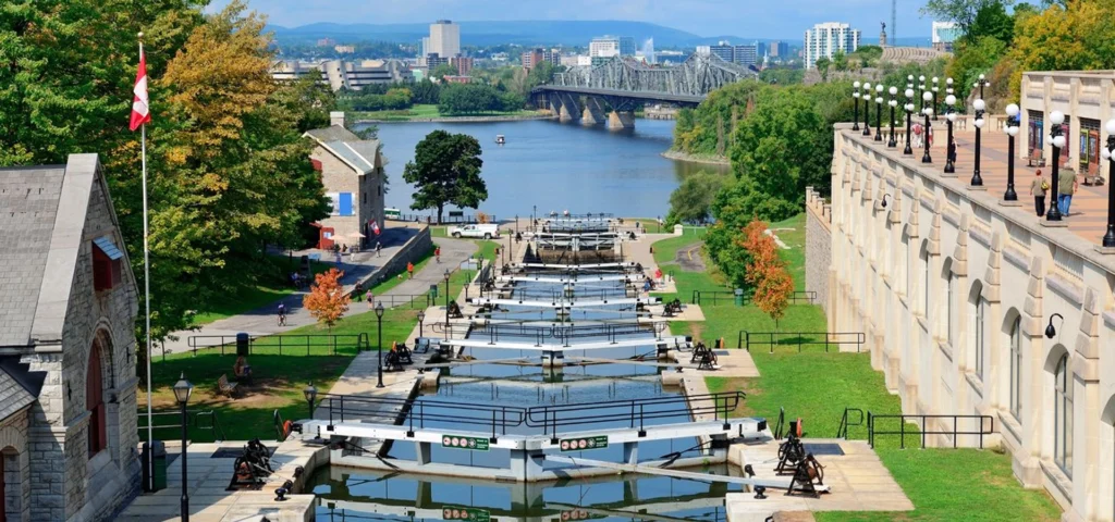 Old Ottawa South Quiet, Picturesque & Peaceful